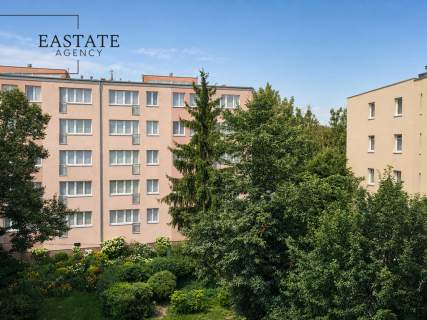 ustawne i ciepłe nowe instalacje basen miejski