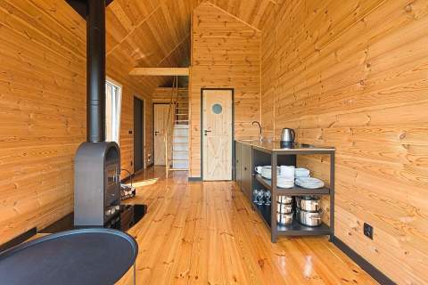 Dwa domki nad jeziorem, sauna, bania, basen, staw