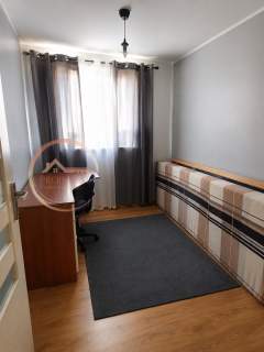 3pokoje ,zadbane,osobna kuchnia z bakonem Błonie