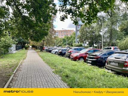 2 pokoje na Sadybie Balkon Piwnica Zieleń