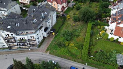 Działka inwestycyjna z gotowym projektem budowlany