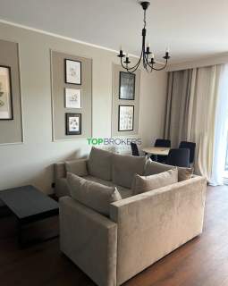 Nowoczesne i eleganckie 2 pokoje z balkonem, garaż