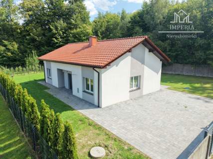 Nowy dom w otulinie lasu 102 m działka 1000 m
