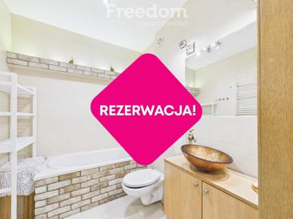 Dwustronne, trzypokojowe mieszkanie blisko Gdańska