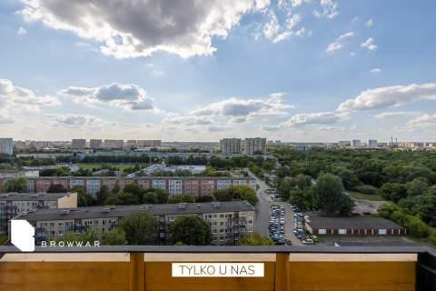 Kawalerka z widokiem 14. piętro