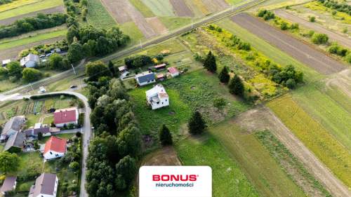 Działka 46 arów - Z budynkiem w stanie surowym