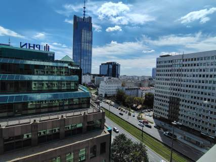 Słoneczna i cicha kawalerka z widokiem na PKiN Rondo ONZ