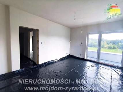 Nowoczesny dom do wykończenia, dobra lokalizacja.