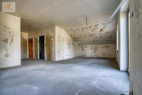 Dom, biznes w jednym miejscu duży parking 2 mieszkania Nowy 