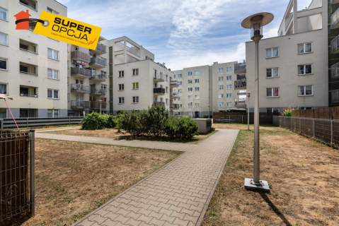 Duże 2-pokojowe w spokojnej okolicy