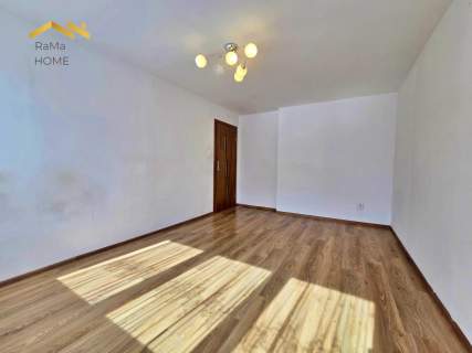 3 pokoje duży balkon MPEC 3 piętro