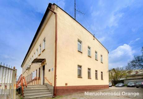 Nieruchomość pod biuro, placówkę medyczną