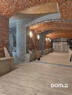 Klimatyczny, ceglany, loft, duża przestrzeń