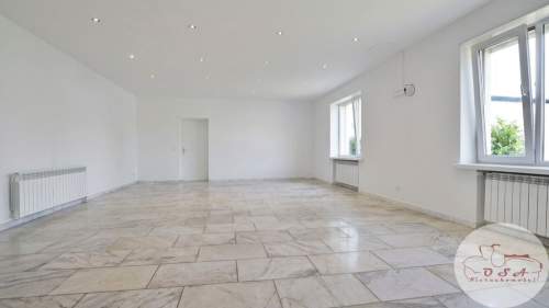 Biura wysoki standard 130 m2 duży parking Krosinko