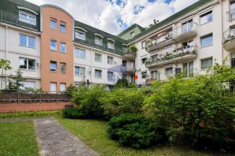 Krzyki 2 pokoje Balkon Miejsce postojowe.