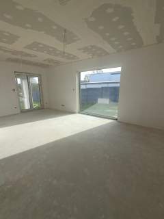Nowoczesny dom w zabudowie bliźniaczej 91 m, Chełmce