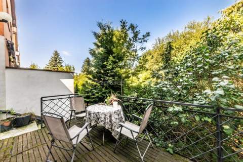 Przestronny segment 240 m2 z ogrodem JULIANÓW