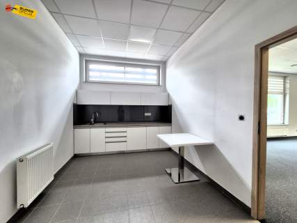 Lokal parterowy 150m2 - ul. Podbipięty, Czyżyny