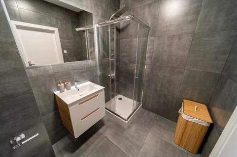 Kawalerka 28 m2, balkon - Kaszubska10, Śródmieście