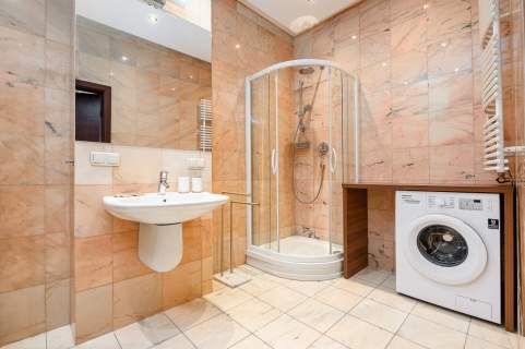 Belvedere Residence 3 pokojowy garaż i wellness