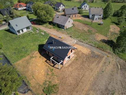 Dom jednorodzinny 143m2 10ar