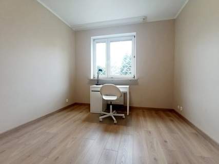 3 pokoje z mp w garażu ogródek, Zaolziańska 5