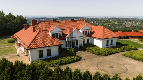 Rezydencja oraz 17.000 m prywatnej przestrzeni