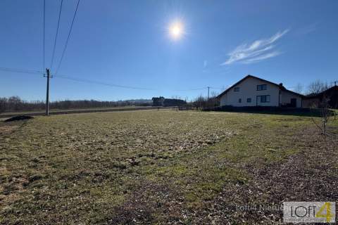 Działka 13,5 ara z panoramą na miasto, Poręba Mała