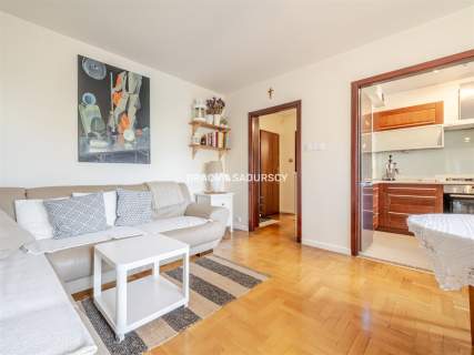 Duże mieszknie 3 sypialnie salon balkon