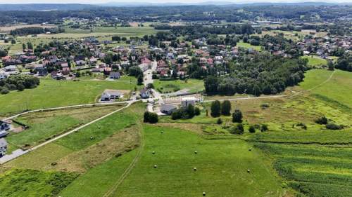 Krzeczów 11ar ul. Szkolna Kaczeniec