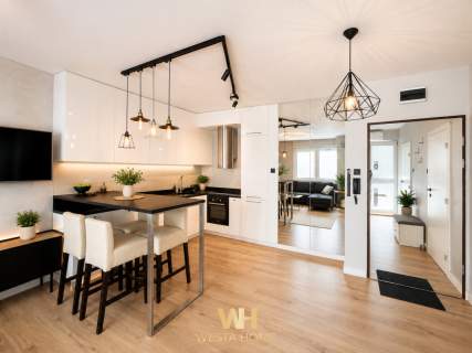 Nowoczesny apartament z balkonem, parkingiem