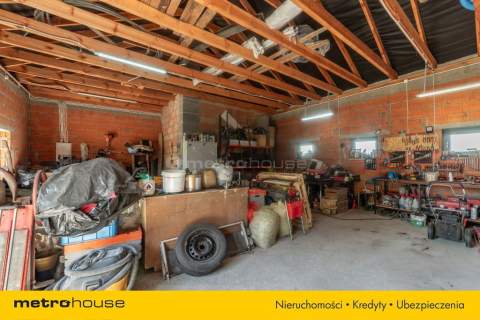 Dom z dużą działką i stawem okolice Zgierza