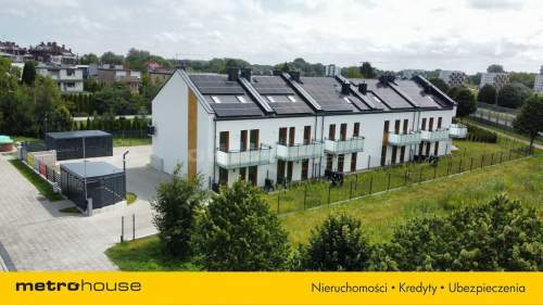 Nowe dwupoziomowe mieszkanie z balkonem.