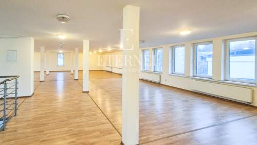 Kompleks biurowo-magazynowy na sprzedaż 1000m2