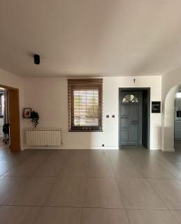 Dom wolnostojący o powierzchni 200m2, działka 928m2,Kalisz