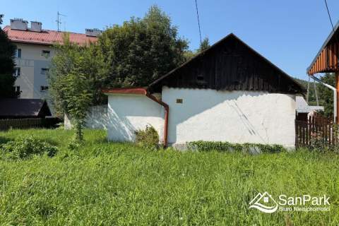 Bieszczady Ustrzyki Dolne działka w centrum miasta