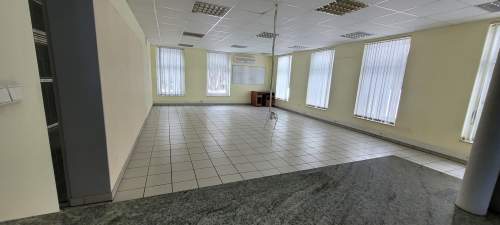 Budynek na siłownię, fitness, na biura,parking,klimatyzacja,