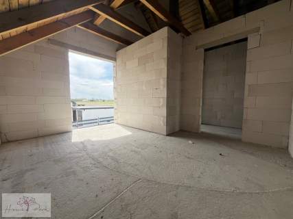 Dom w stanie surowym 132m2 działka 1280m2