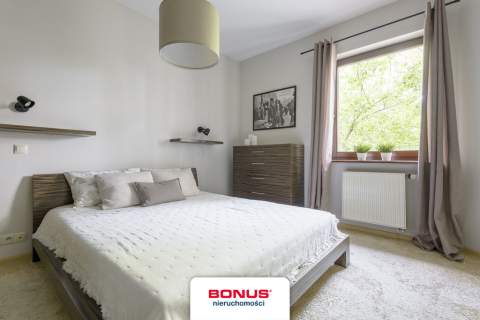 Elegancki apartament z 2 miejscami postojowymi