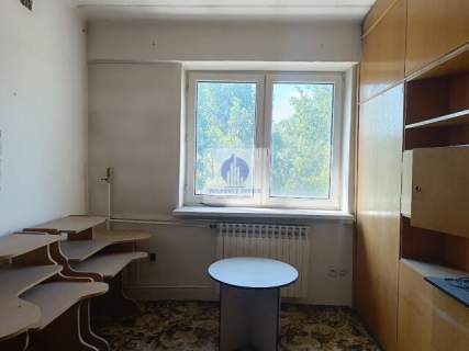 Włochy lokal biurowy 32,80m2 do wynajęcia