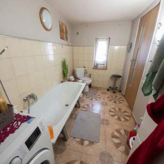 Mieszkanie 2-pokojowe 49,7 m w DWURODZINNYM DOMU parter