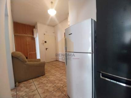 2 pokoje 80m2 z balkonem w kamienicy.