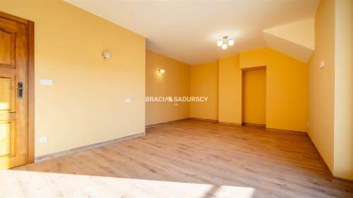 Wysoki Standard, 220 m2, 4,5 arowa dzaiłka, NOWY