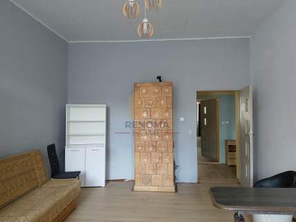 Mieszkanie/1 piętro/balkon