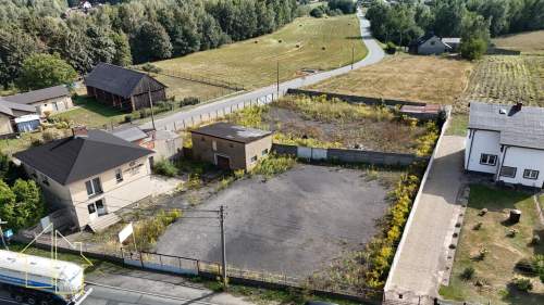 Dom na dużej działce pod inwestycję usługowe 5864m2 działki