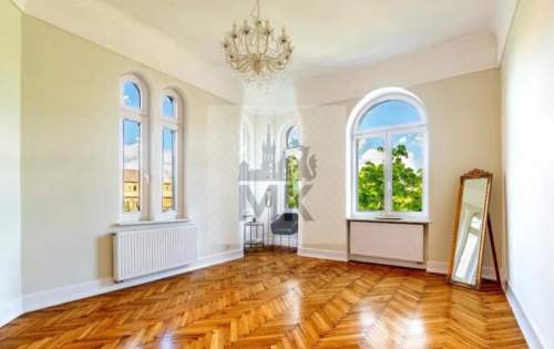 Stare Miasto, 4 pokoje, po remoncie