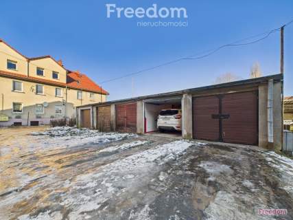 Mieszkanie z garażem - 2 pokoje