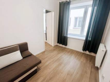2 pokoje po remoncie - Pl. 3 Maja 10
