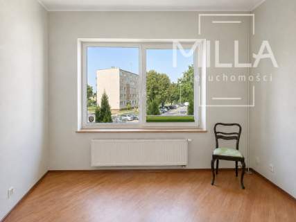 Lokal usługowy 38 m do wynajęcia   centrum Zgierz