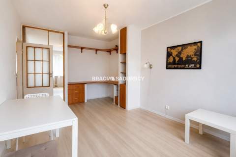 3 pokojowe, 51m2, KROWODERSKICH ZUCHOW